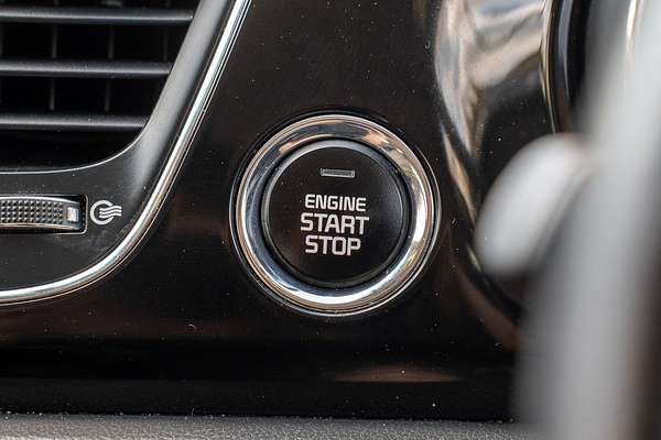 2017 Kia Carnival SLi YP