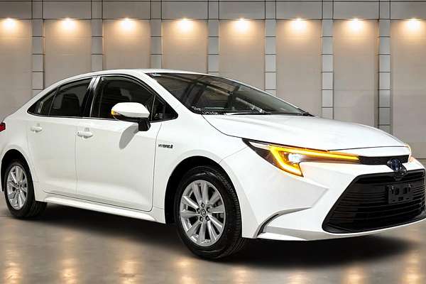 2022 Toyota Corolla Ascent Sport Hybrid ZWE219R