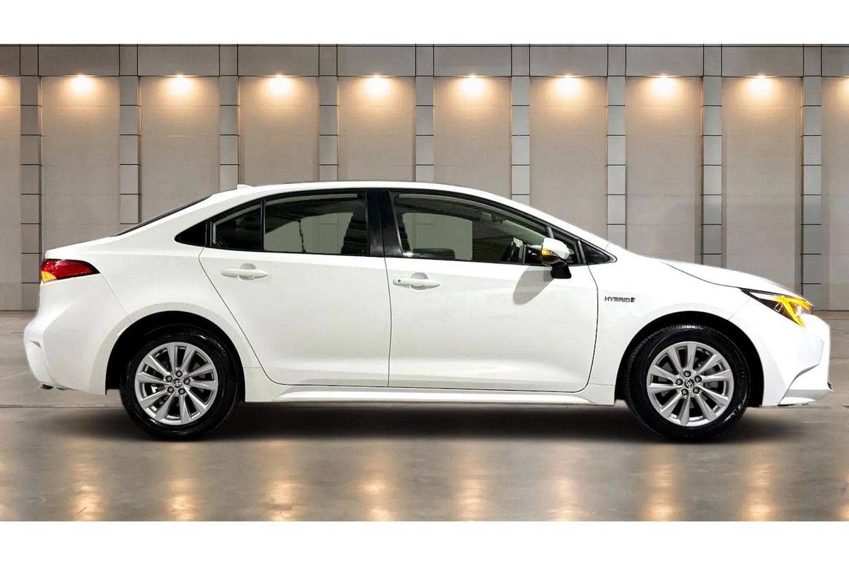 2022 Toyota Corolla Ascent Sport Hybrid ZWE219R