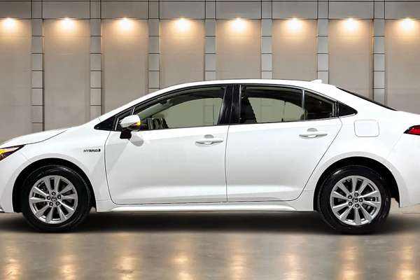 2022 Toyota Corolla Ascent Sport Hybrid ZWE219R