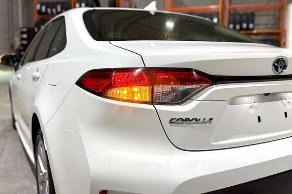 2022 Toyota Corolla Ascent Sport Hybrid ZWE219R