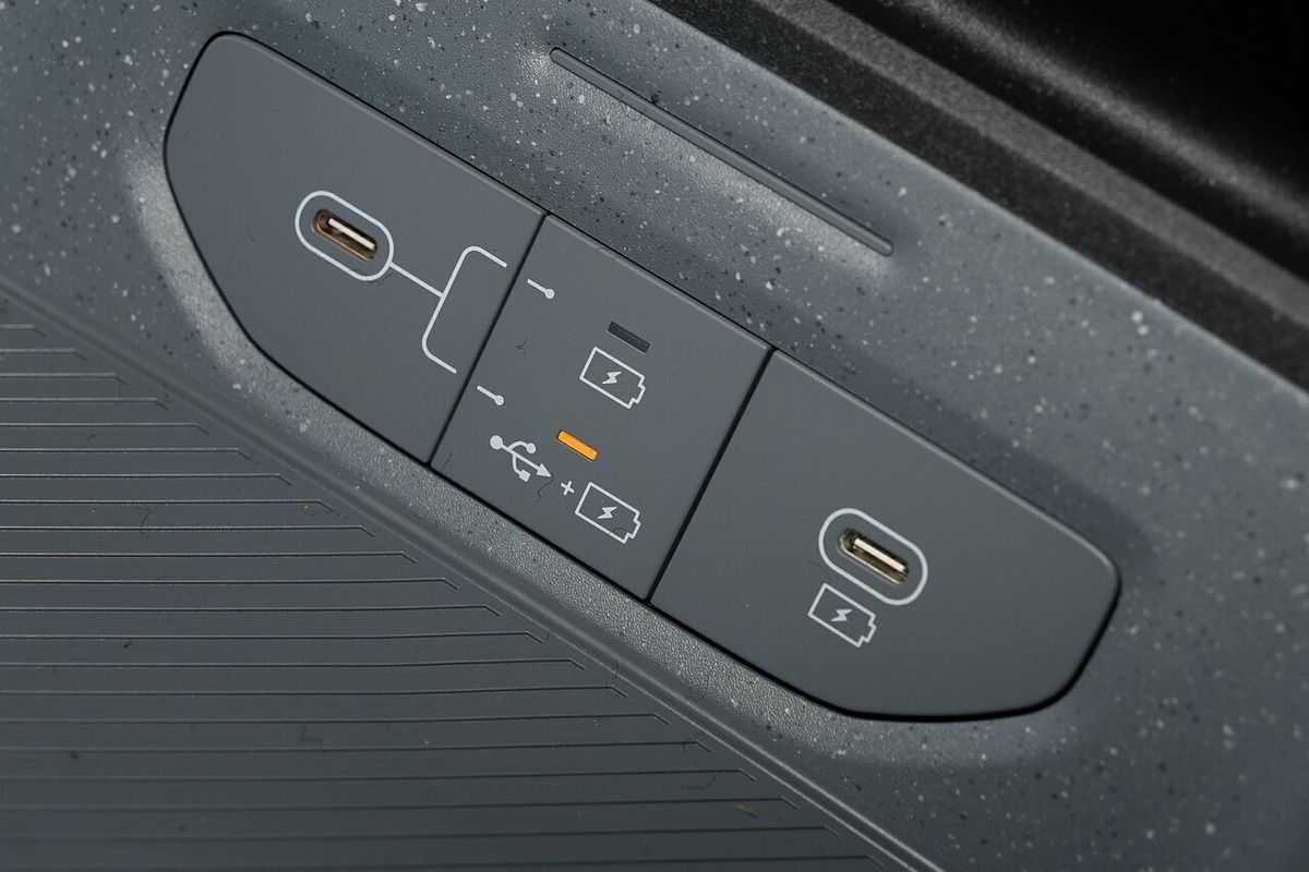 2025 Kia Tasman S TK 4X4