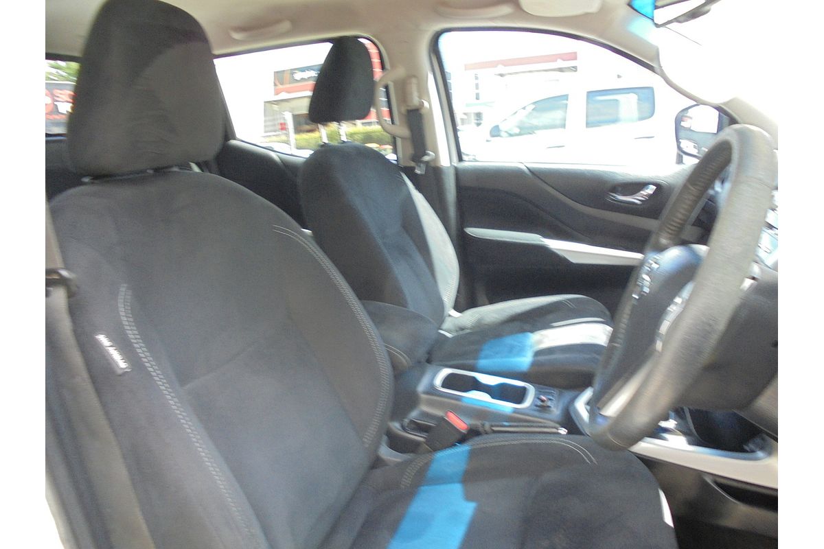 2015 Nissan Navara ST D23 4X4