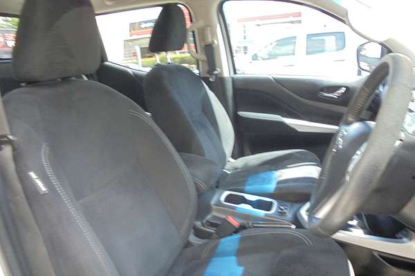 2015 Nissan Navara ST D23 4X4