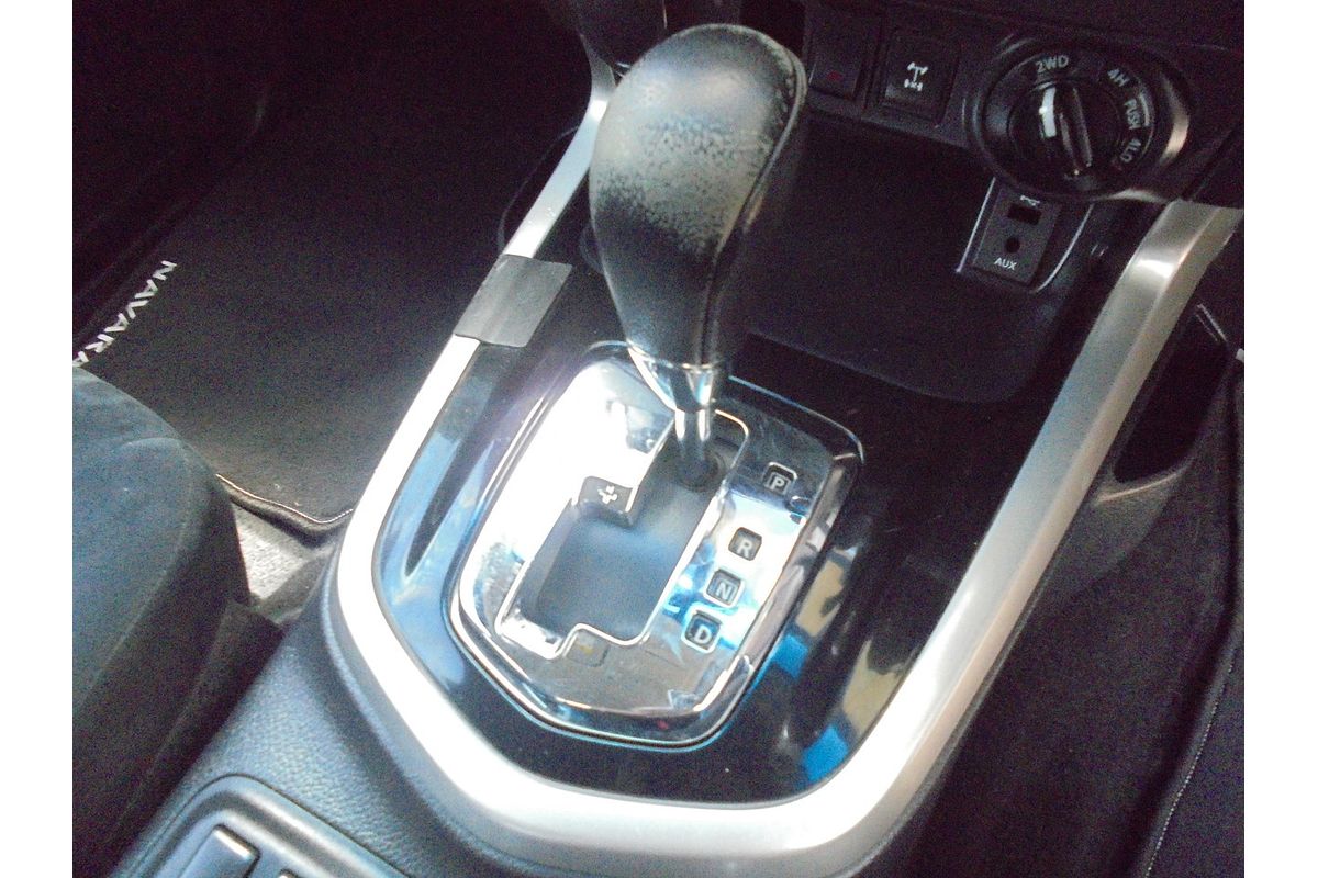 2015 Nissan Navara ST D23 4X4