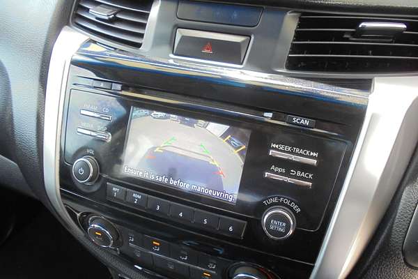 2015 Nissan Navara ST D23 4X4