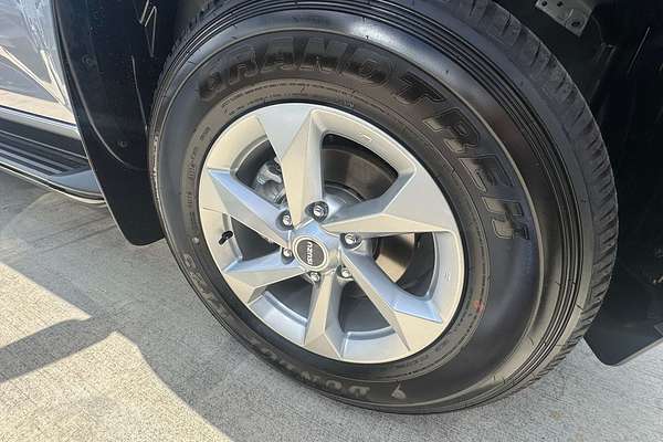 2025 Isuzu MU-X LS-M