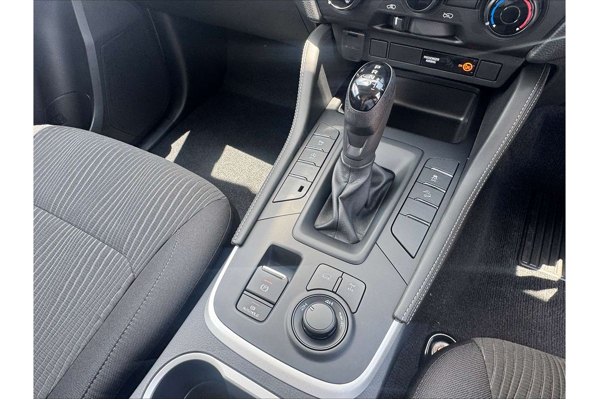 2025 Isuzu MU-X LS-M