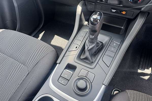 2025 Isuzu MU-X LS-M