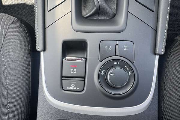 2025 Isuzu MU-X LS-M