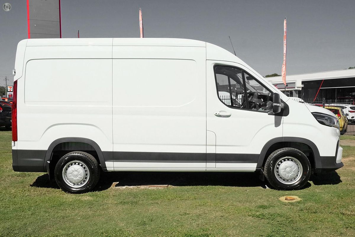2021 LDV Deliver 9 MWB Mid Roof
