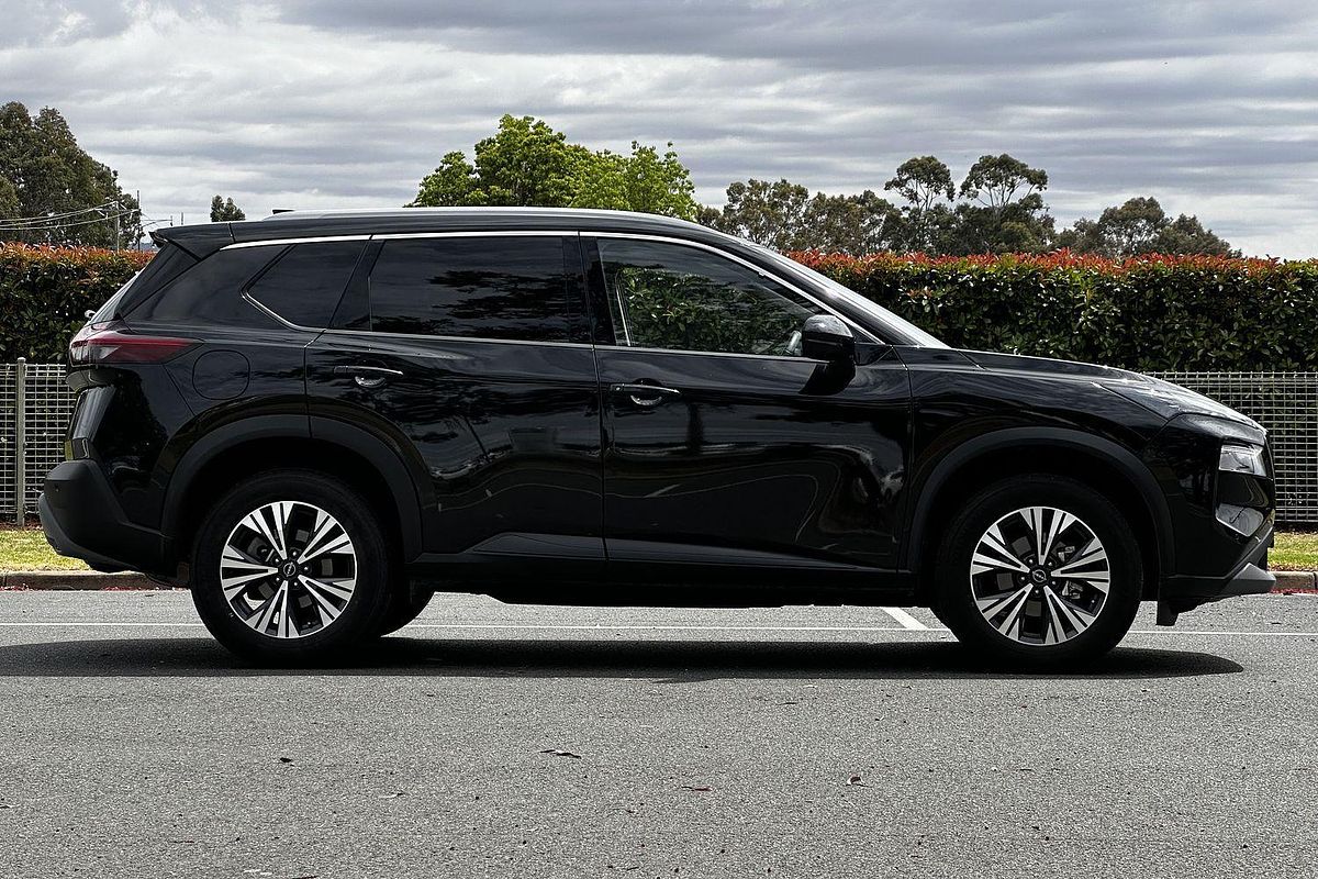 2023 Nissan X-TRAIL ST-L T33