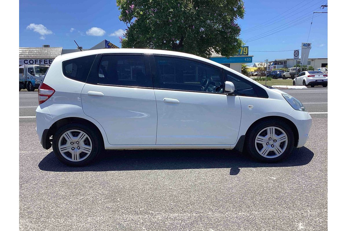 2010 Honda Jazz GLi GE