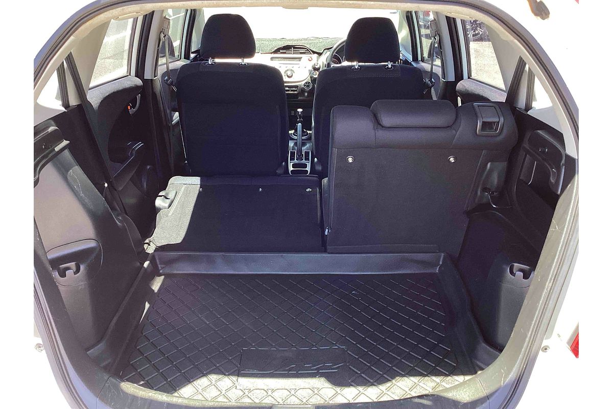 2010 Honda Jazz GLi GE