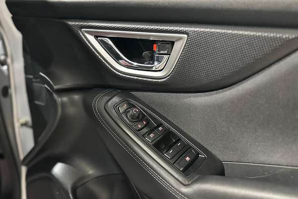 2023 Subaru Forester 2.5i S5