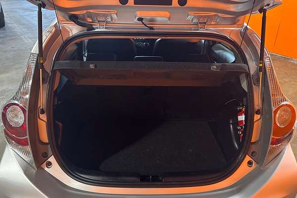 2013 Toyota Prius i-TECH (HYBRID) ZVW30R MY12