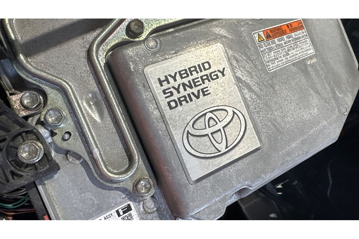 2013 Toyota Prius i-TECH (HYBRID) ZVW30R MY12