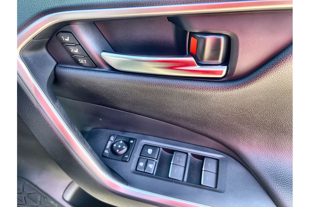 2024 Toyota RAV4 Cruiser AXAH52R