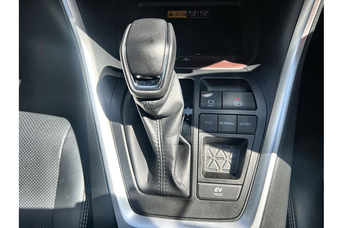 2024 Toyota RAV4 Cruiser AXAH52R