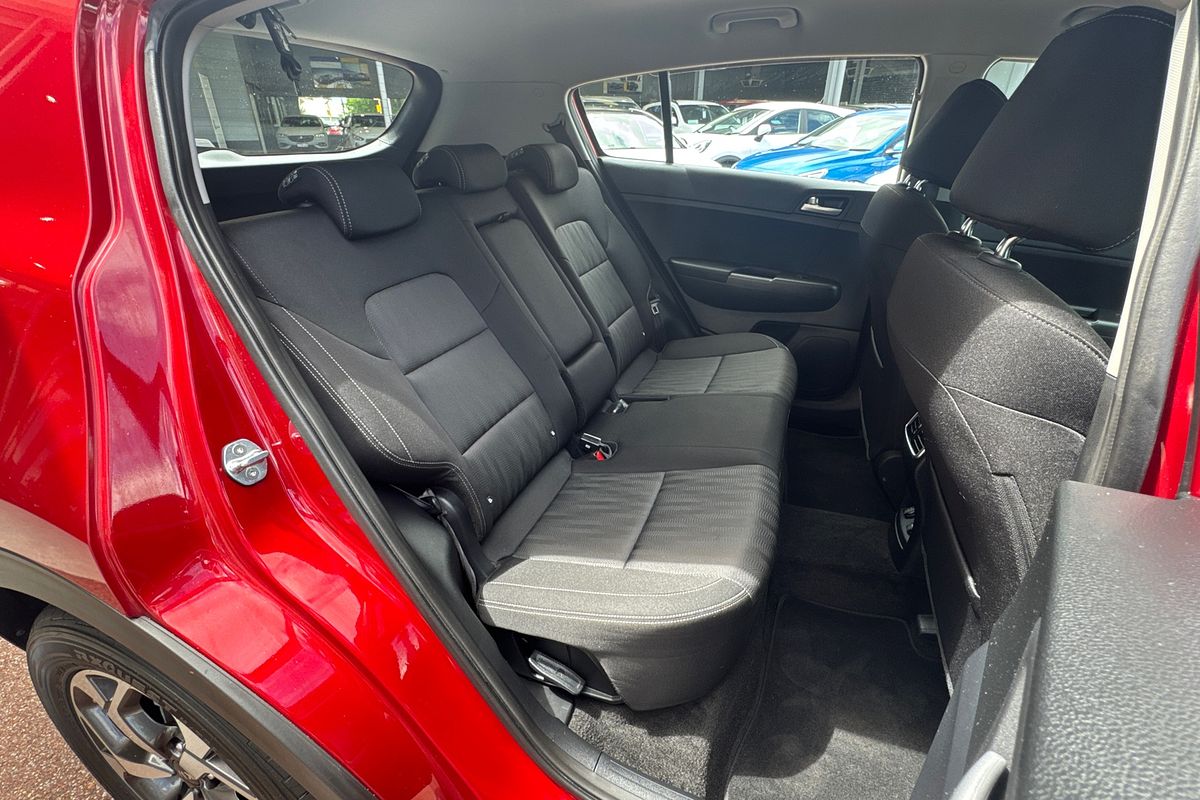 2020 Kia Sportage S QL