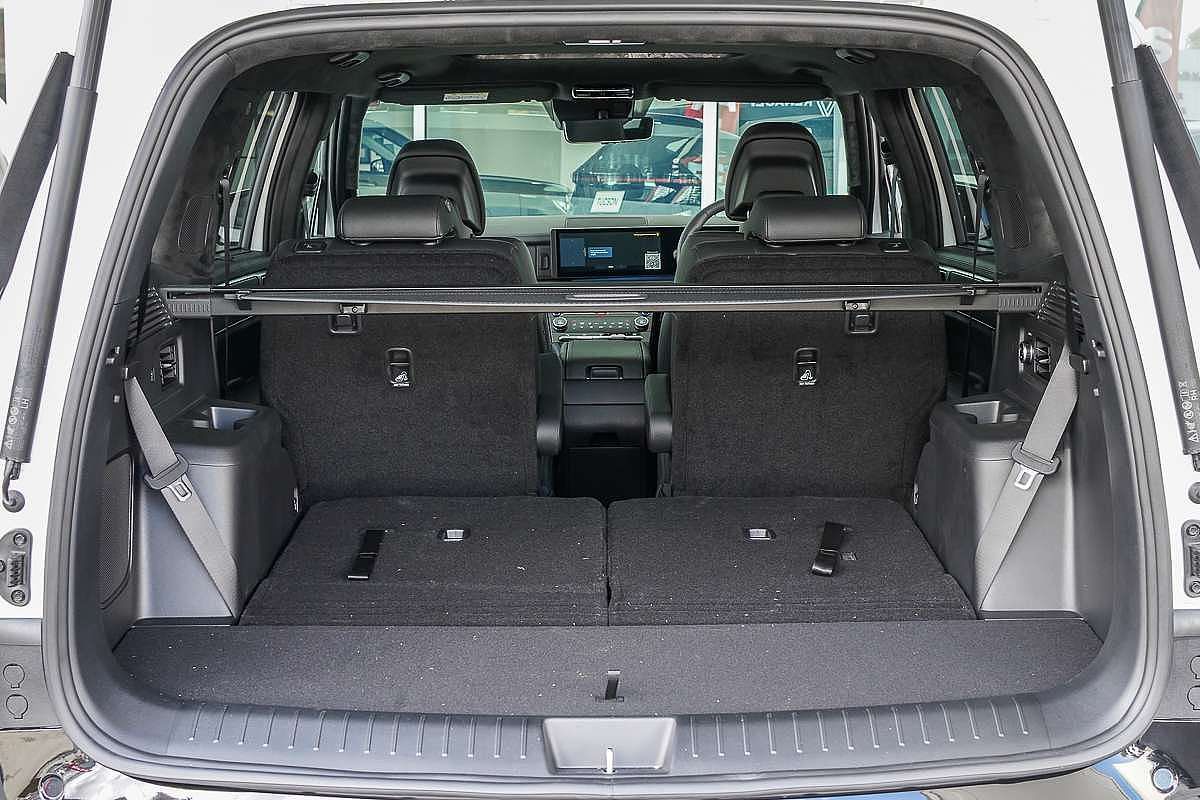 2025 Hyundai Santa Fe Hybrid Calligraphy MX5.V1