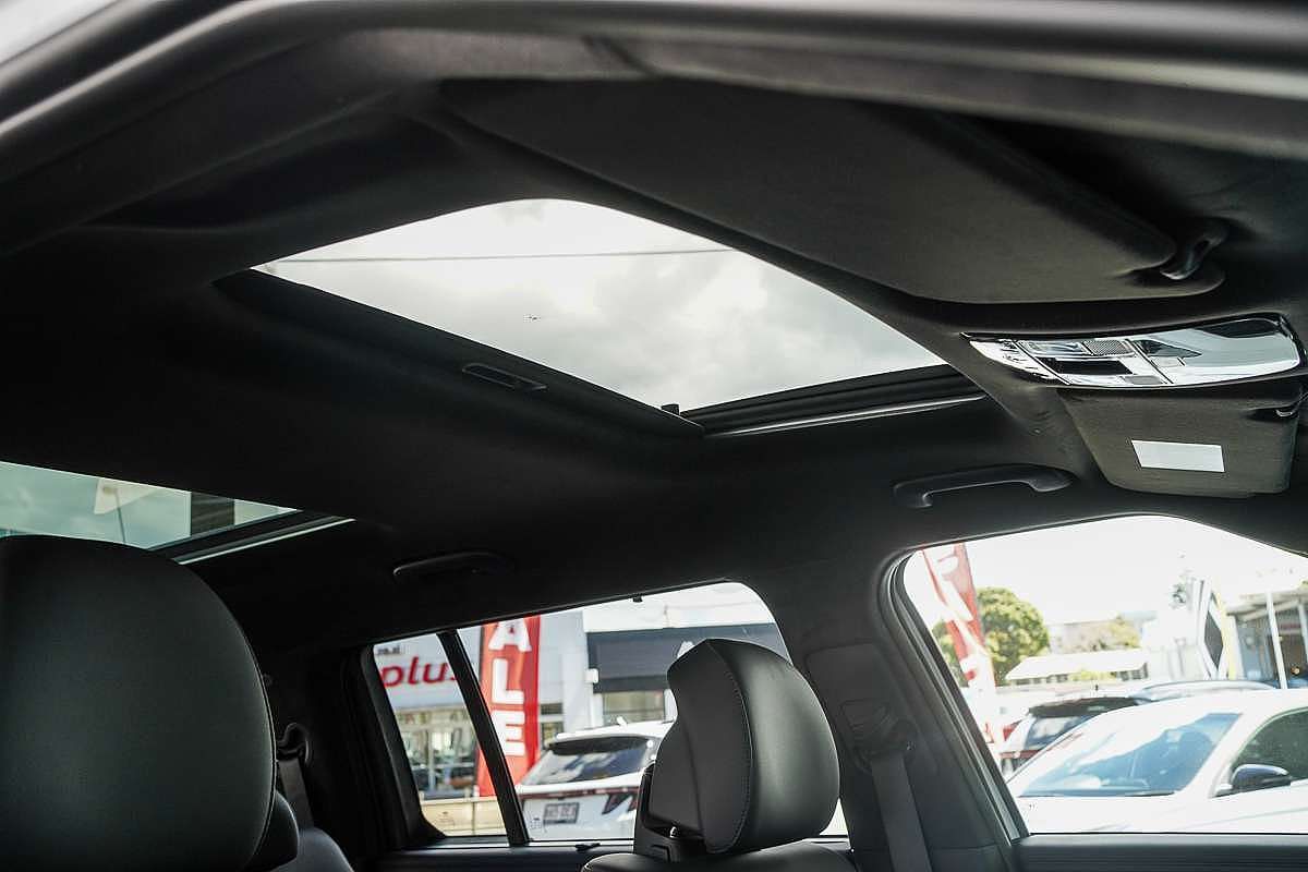 2025 Hyundai Santa Fe Hybrid Calligraphy MX5.V1