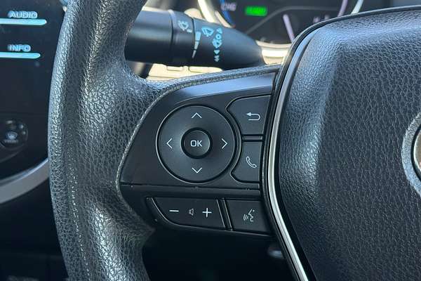 2018 Toyota Camry Ascent AXVH71R