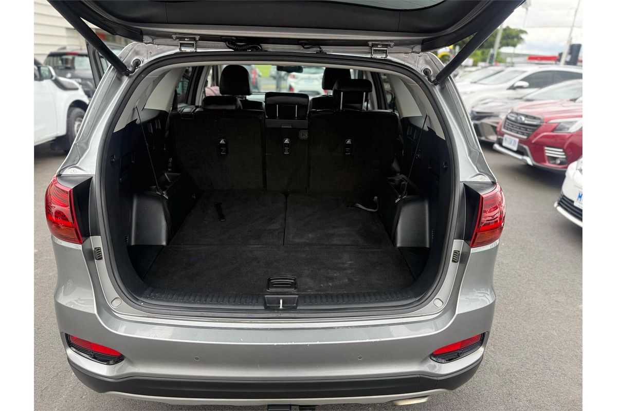 2019 Kia Sorento SLi UM