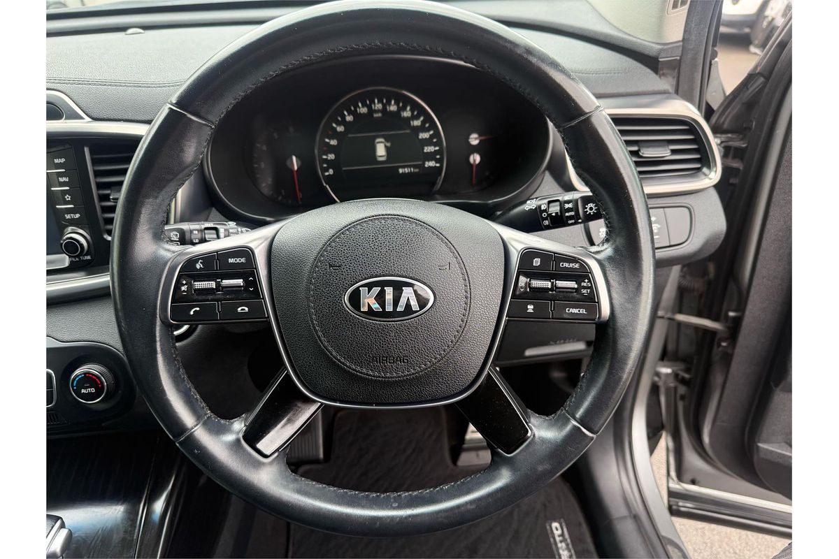 2019 Kia Sorento SLi UM
