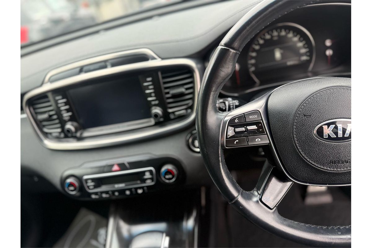 2019 Kia Sorento SLi UM