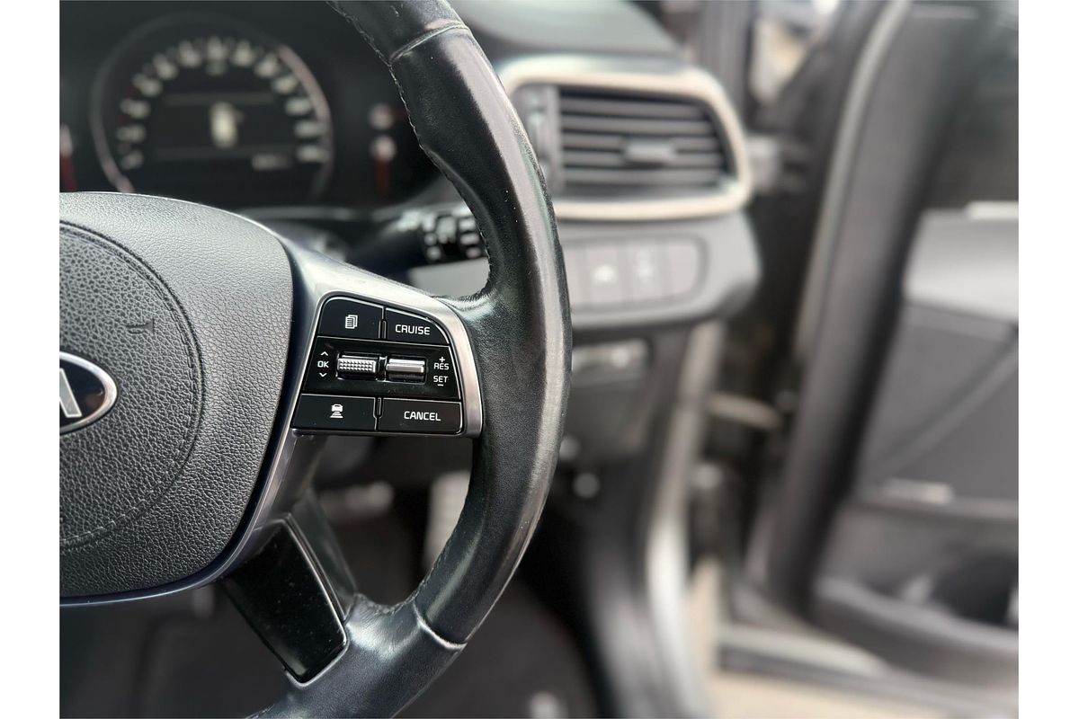 2019 Kia Sorento SLi UM