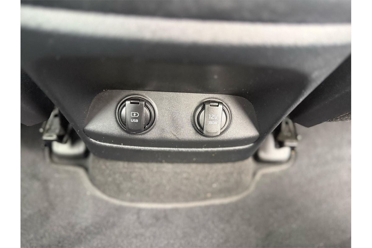 2019 Kia Sorento SLi UM