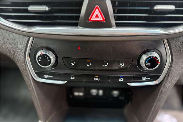 2018 Hyundai Santa Fe Active TM