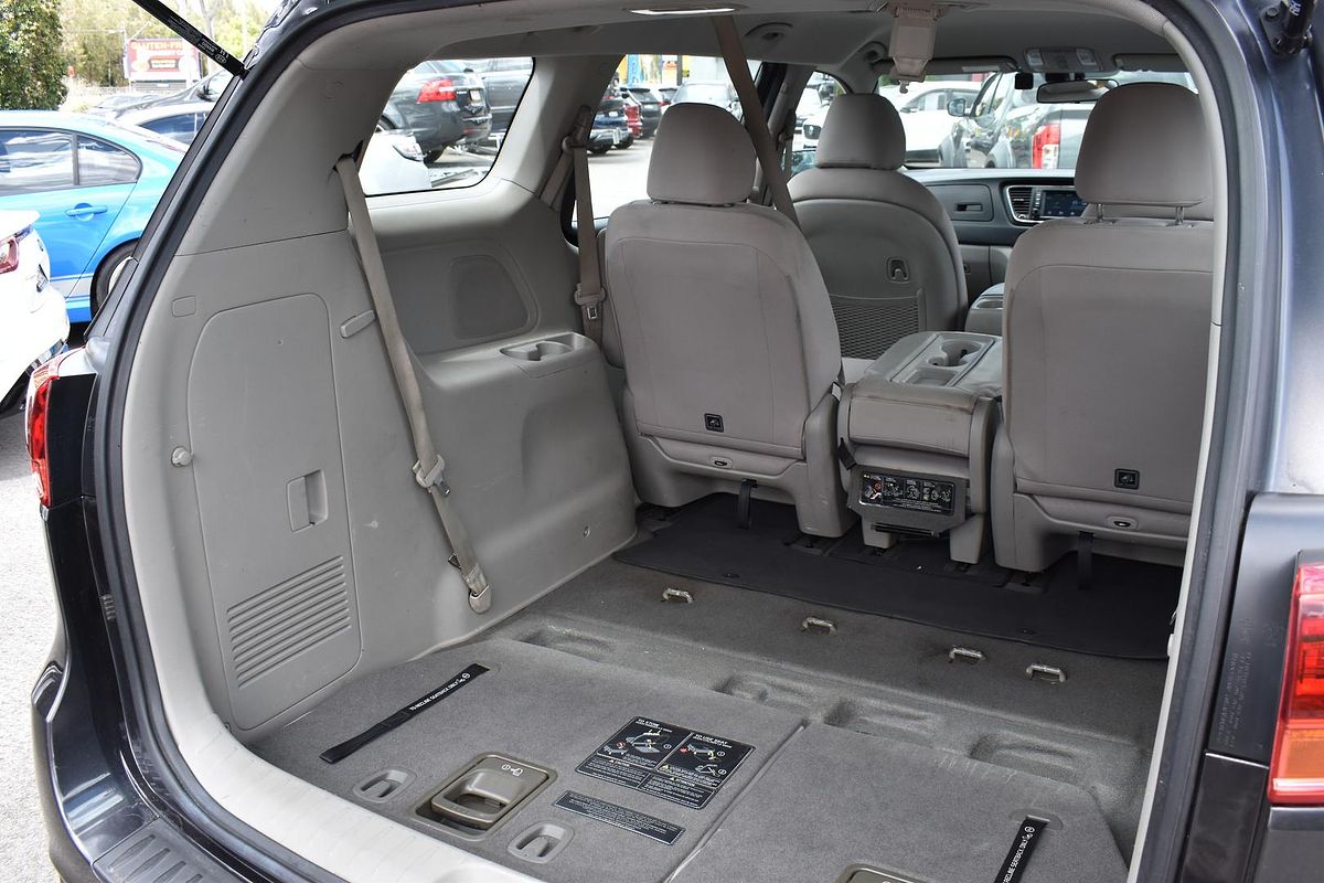 2018 Kia Carnival S YP