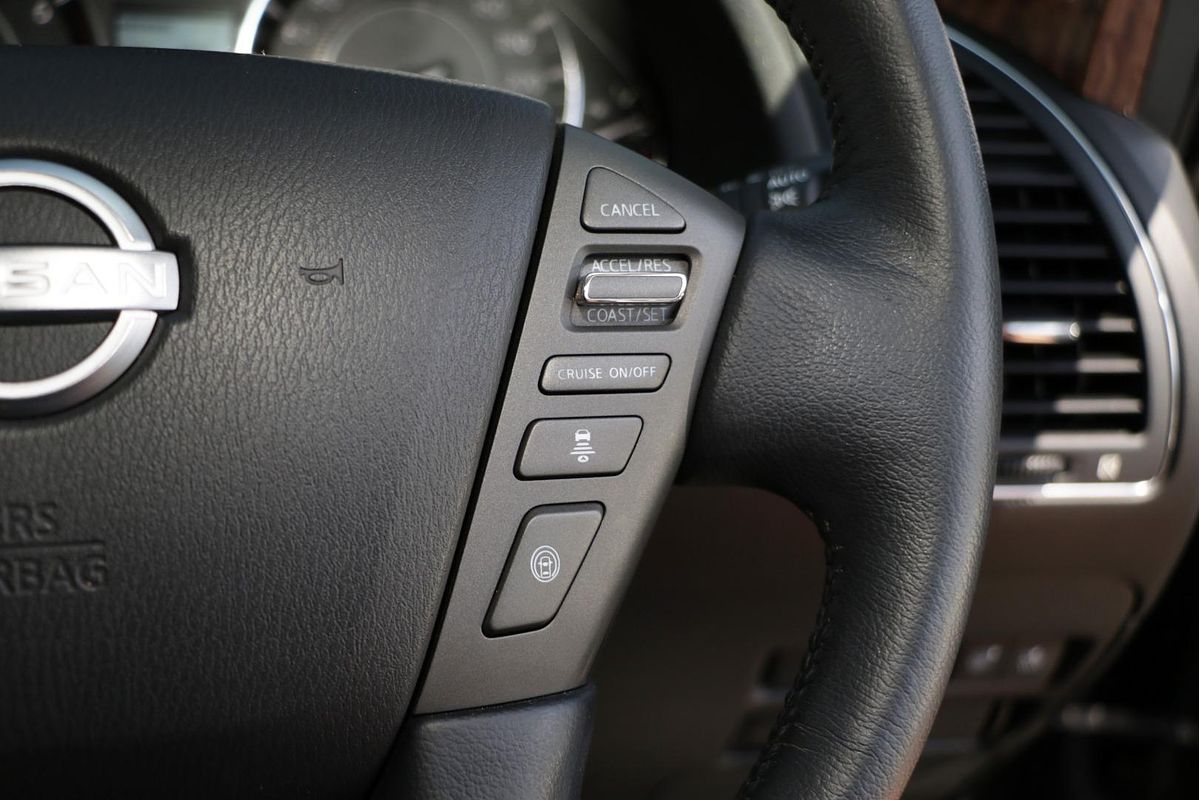 2024 Nissan Patrol Ti Y62