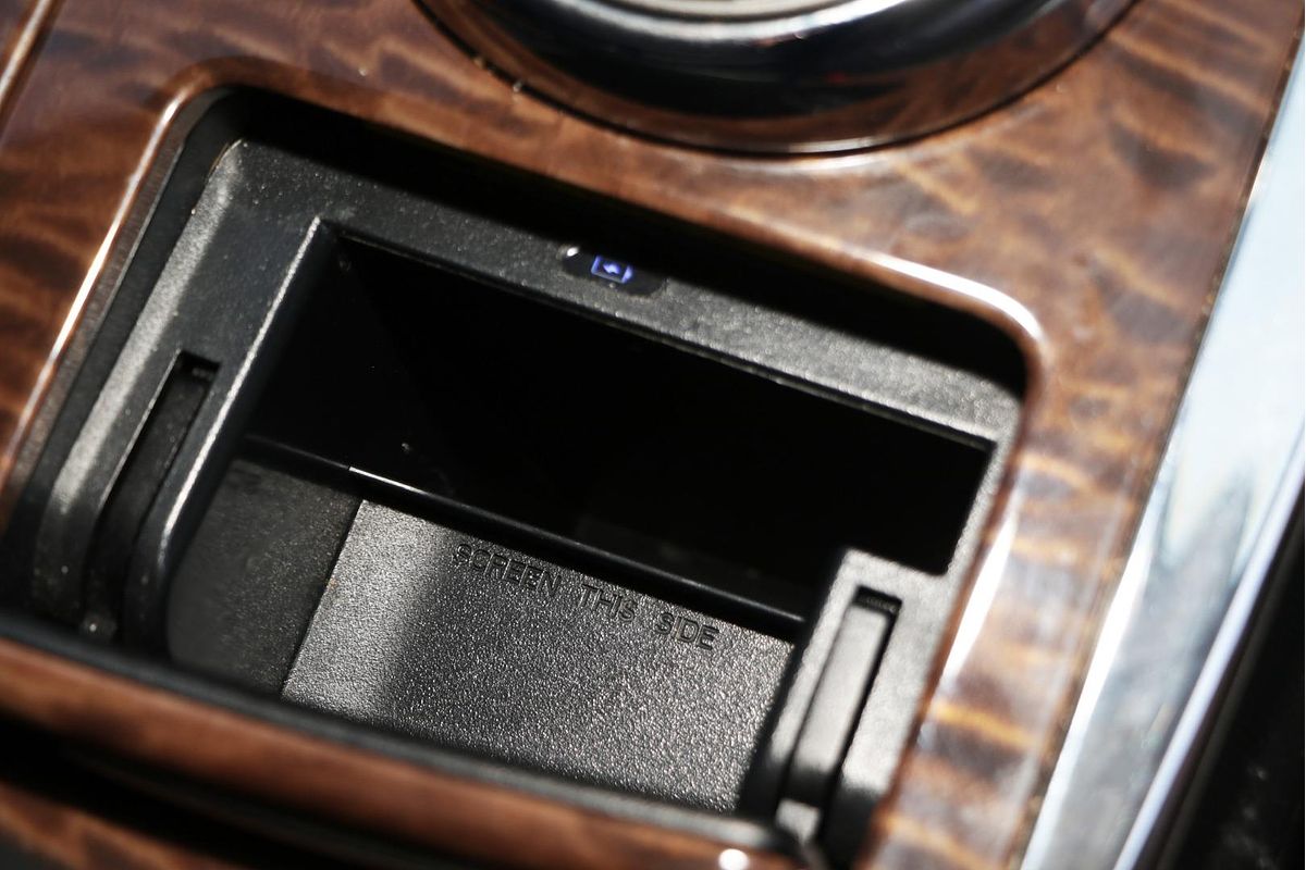 2024 Nissan Patrol Ti Y62