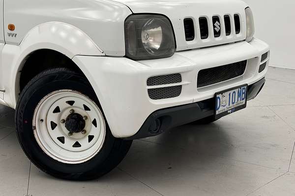 2006 Suzuki Jimny JLX SN413 T6