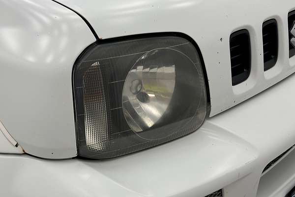 2006 Suzuki Jimny JLX SN413 T6