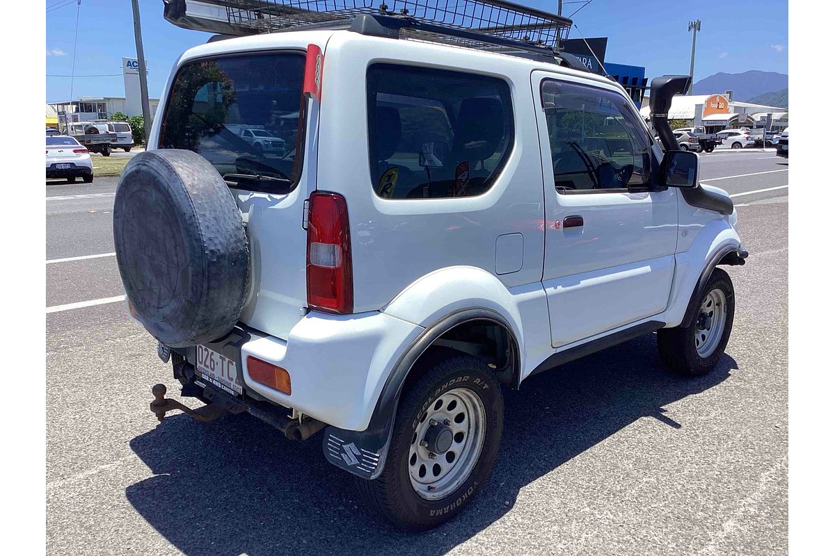2013 Suzuki Jimny Sierra SN413 T6