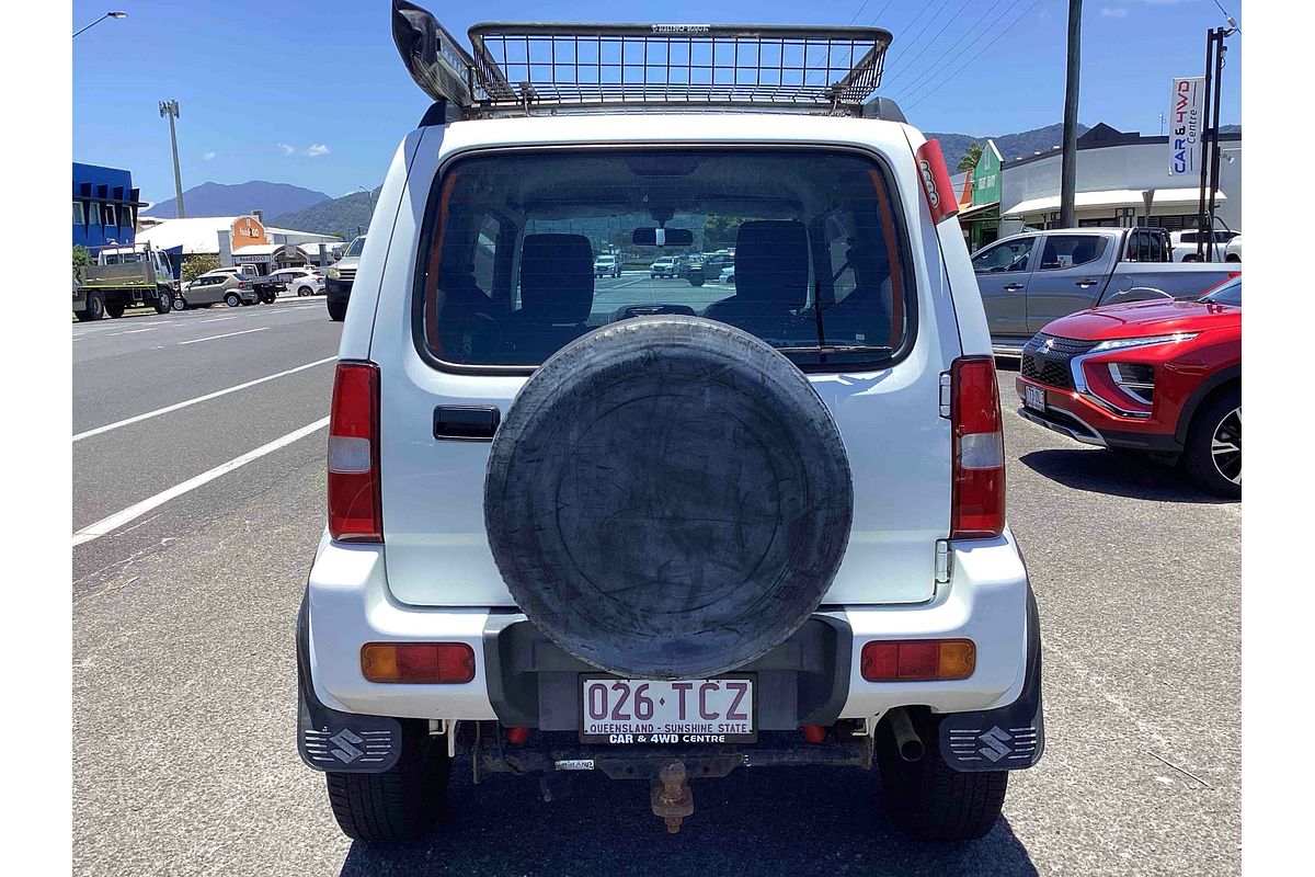 2013 Suzuki Jimny Sierra SN413 T6