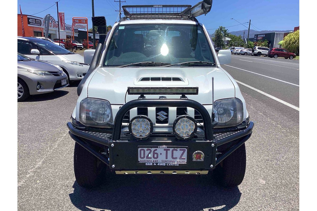 2013 Suzuki Jimny Sierra SN413 T6