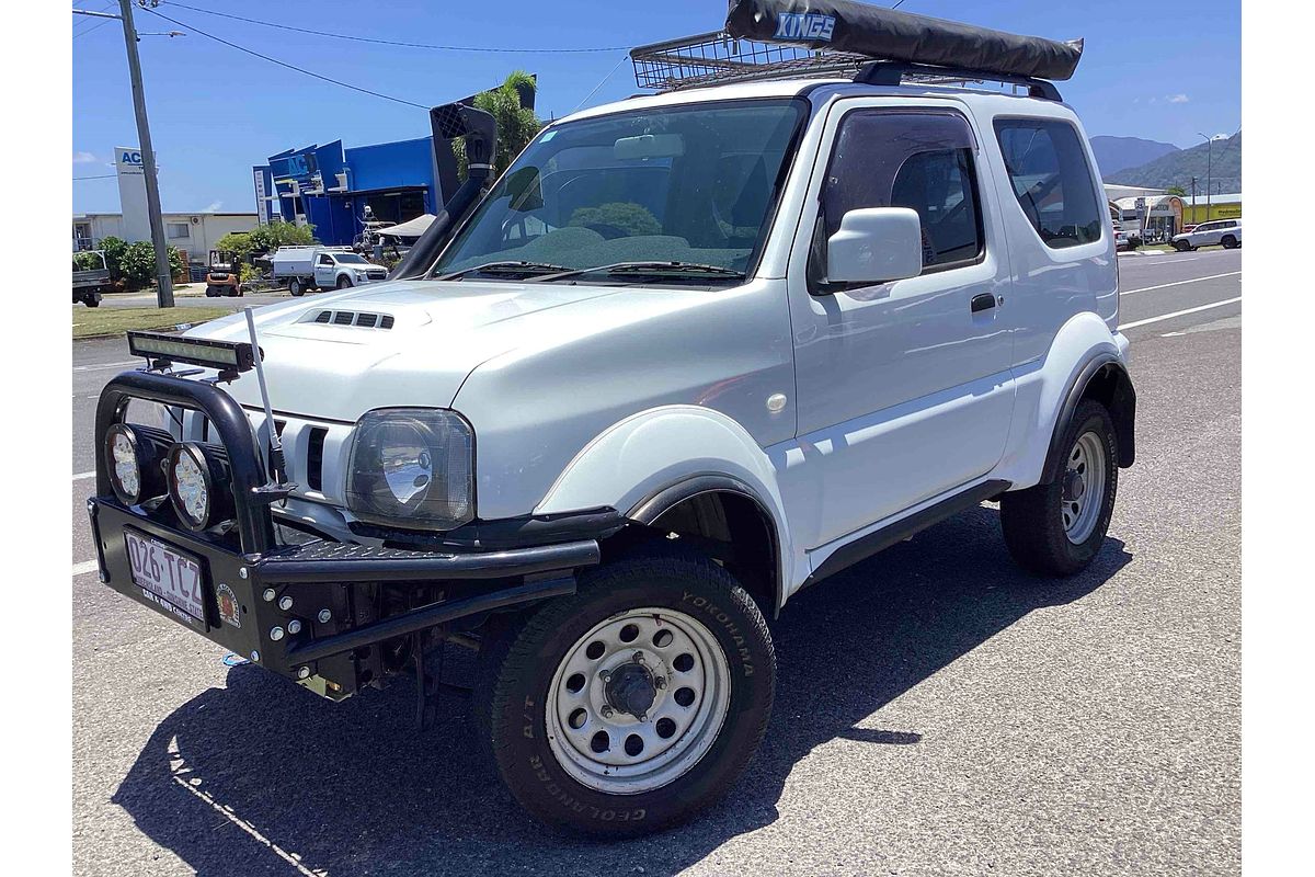 2013 Suzuki Jimny Sierra SN413 T6