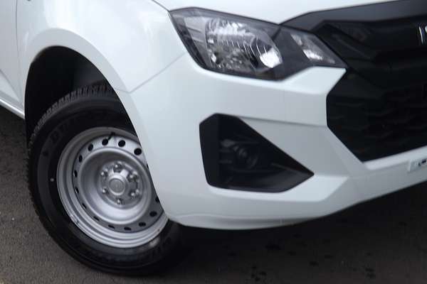 2025 Isuzu D-MAX SX High Ride Rear Wheel Drive