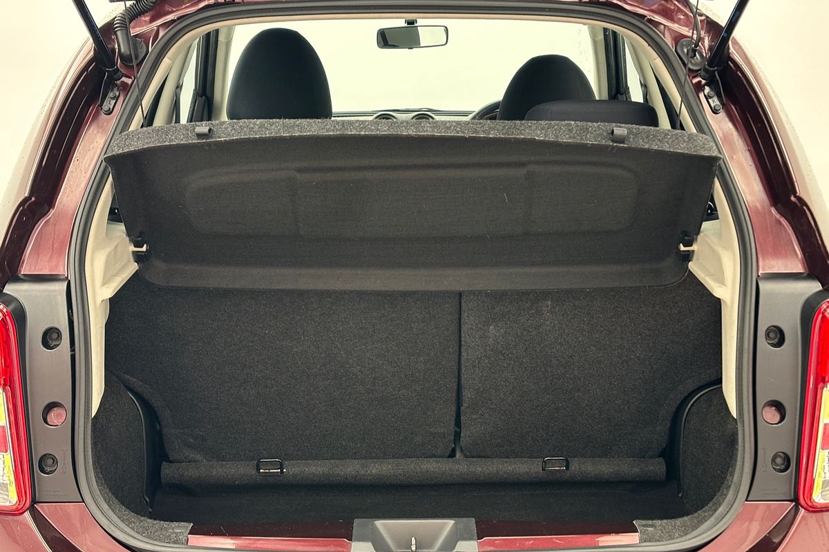 2012 Nissan Micra ST-L K13