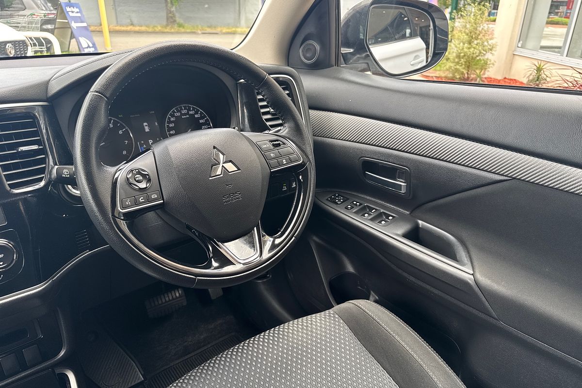 2017 Mitsubishi Outlander LS ZK