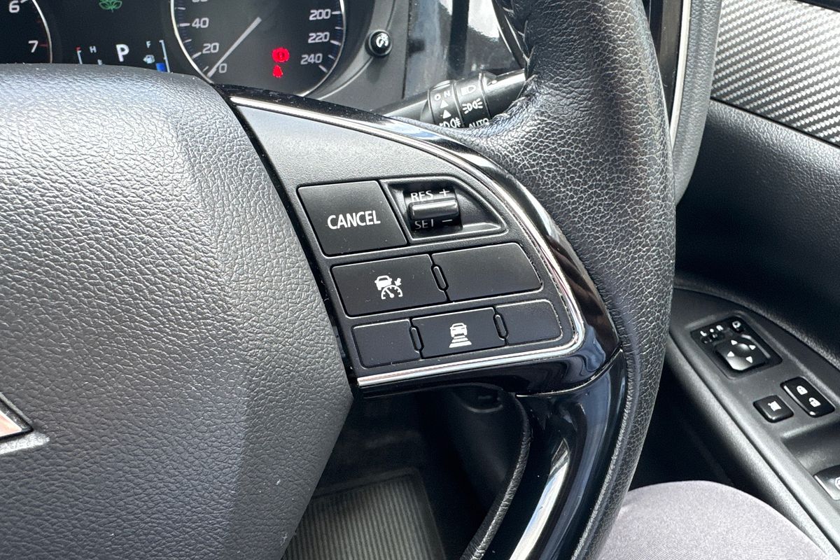 2017 Mitsubishi Outlander LS ZK