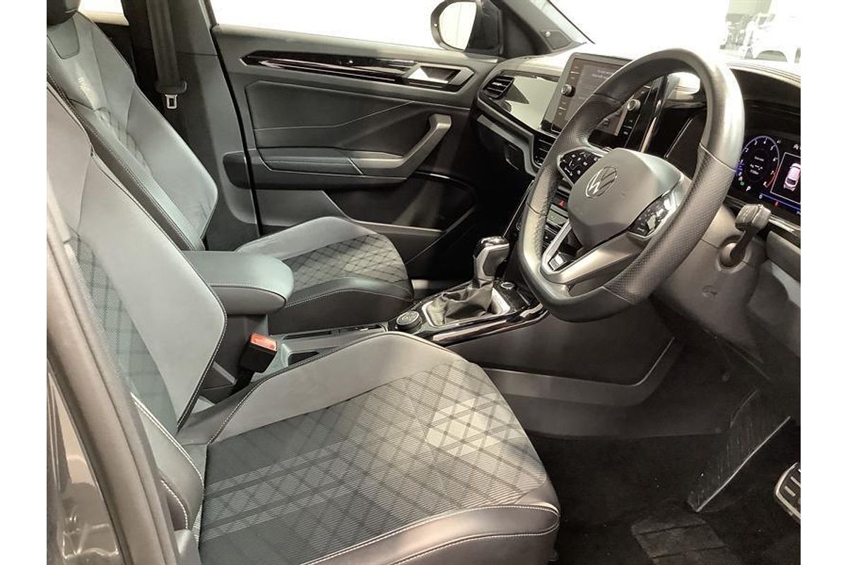 2023 Volkswagen T-Roc 140TSI R-Line D11