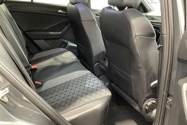 2023 Volkswagen T-Roc 140TSI R-Line D11