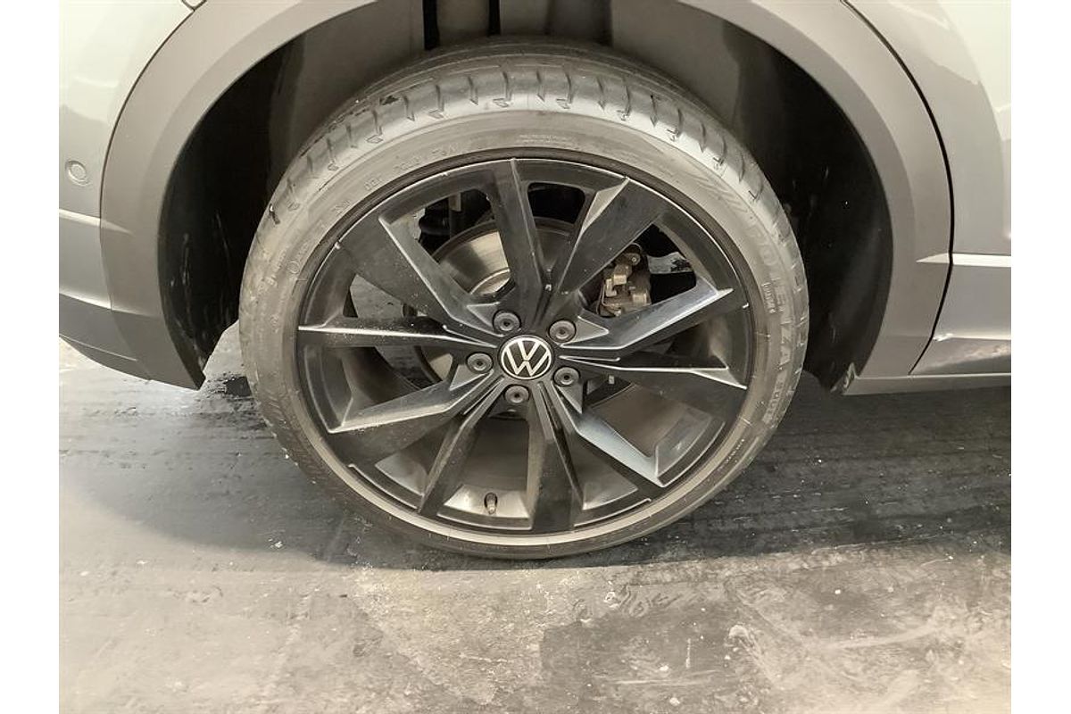 2023 Volkswagen T-Roc 140TSI R-Line D11