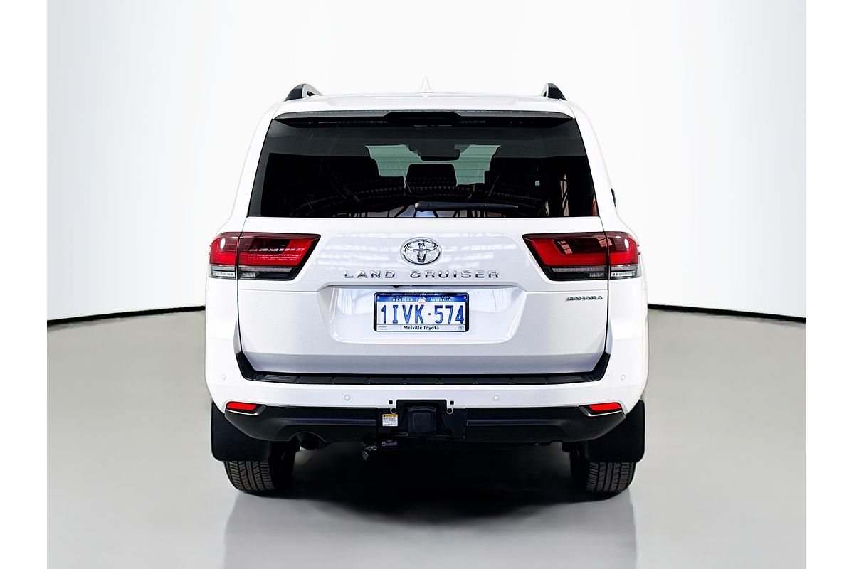 2023 Toyota Landcruiser Sahara FJA300R